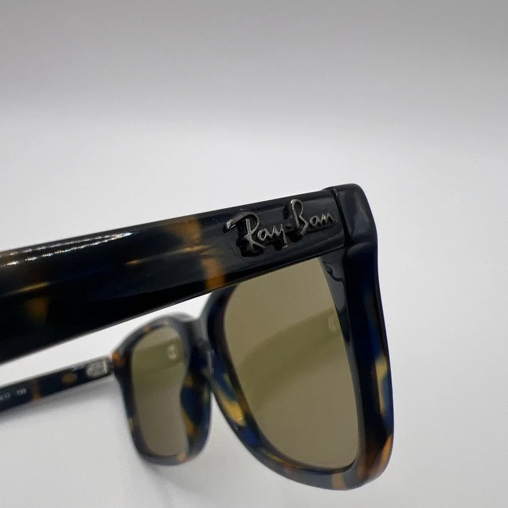 Ray Ban Eyeglasses, Frames Only, RB 5428 8174, 53-17-145, Brown Tortoise EUC